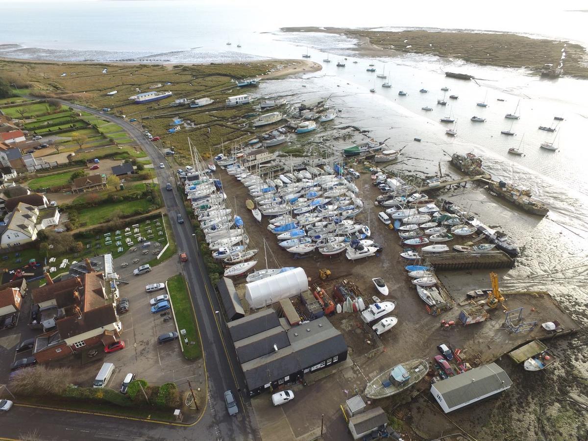 The Victory At Mersea Hotel West Mersea Exterior photo