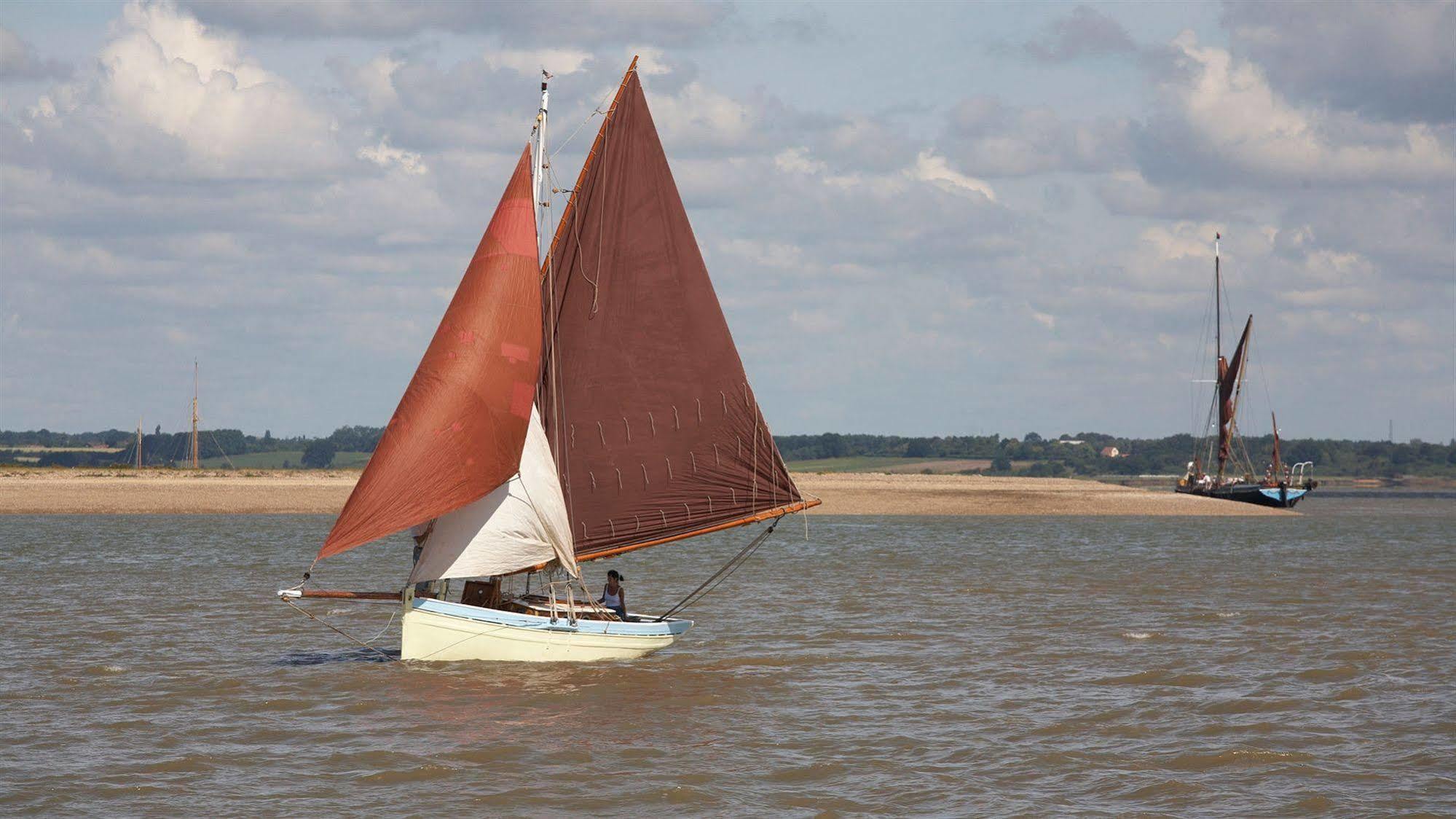 The Victory At Mersea Hotel West Mersea Exterior photo